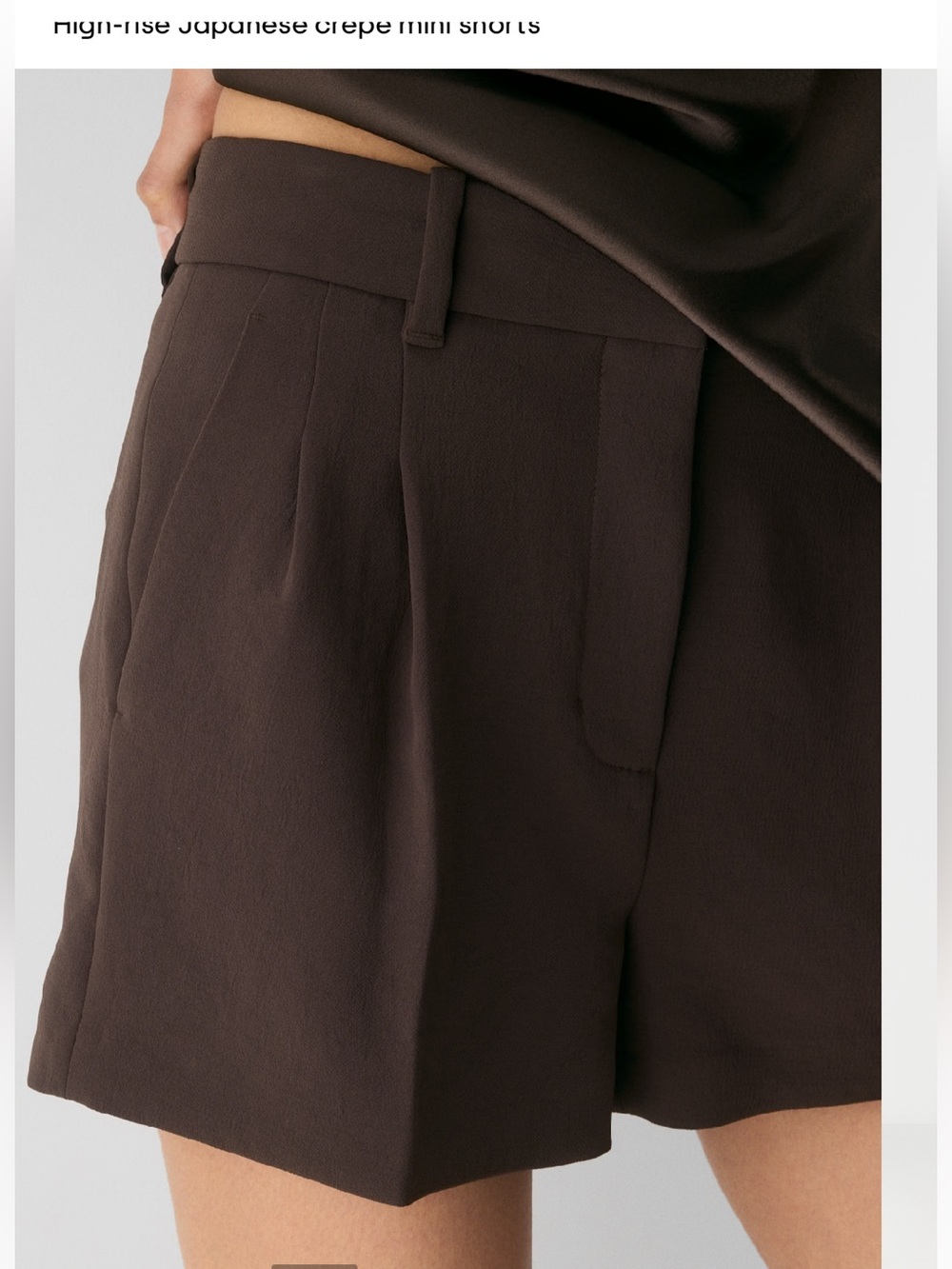 Aritzia Limitless Short Mini Crepette